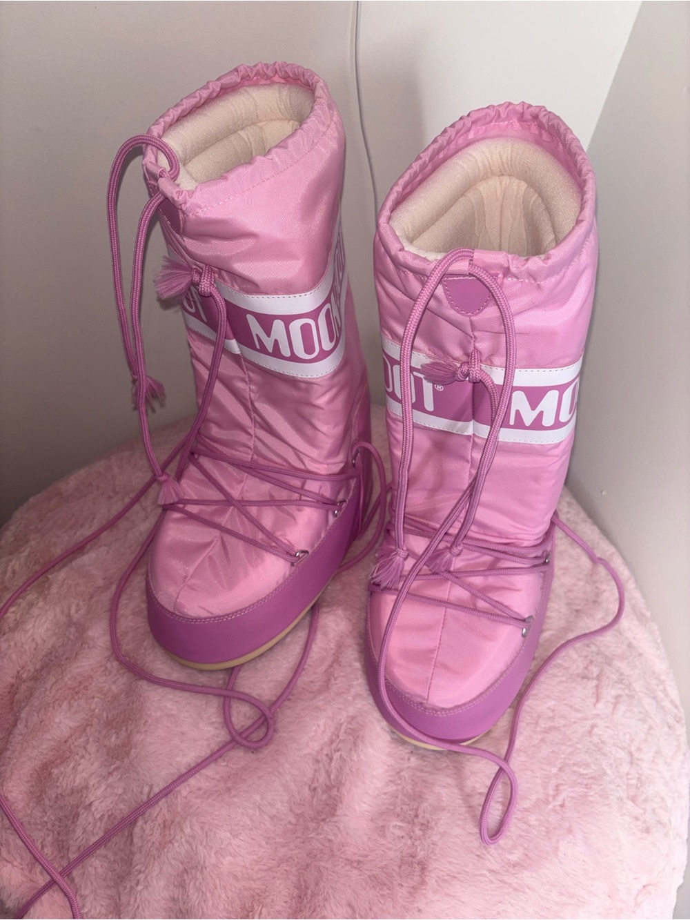 Pink Women's Moon Boots